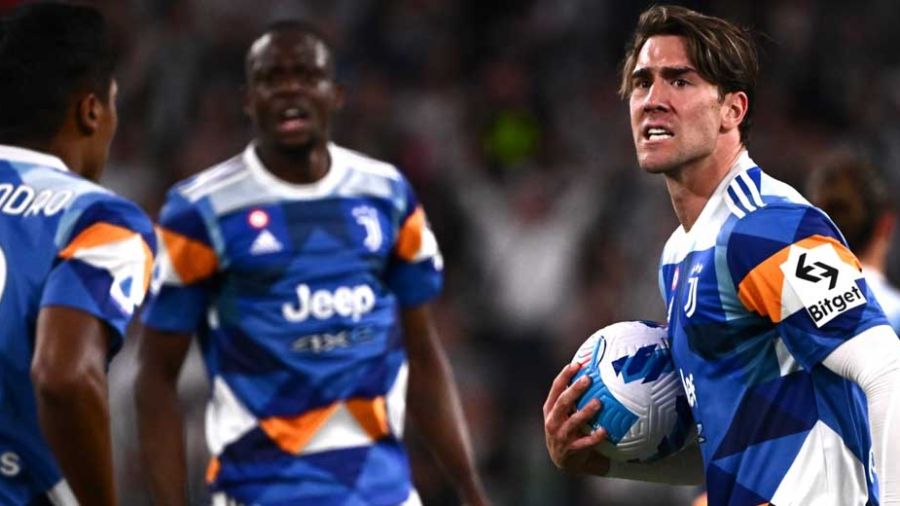 Vlahovic retrouve les buts et la Juve la victoire