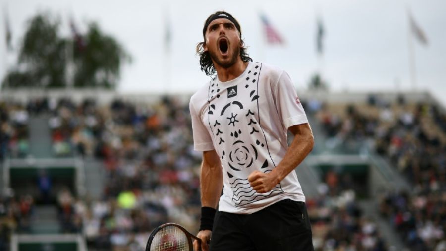 Tsitsipas en marathonien à Roland-Garros