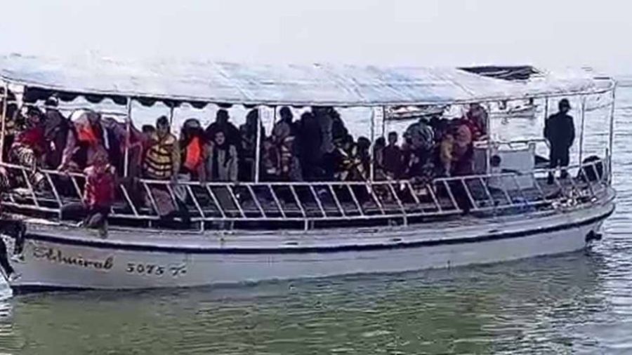 Des migrants syriens débarquent au Liban par voie maritime