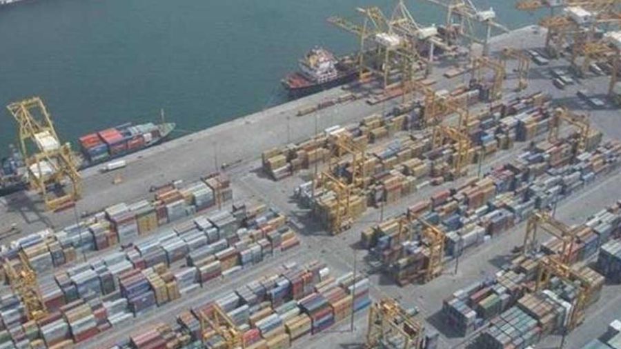 Le port de Tripoli se dote de grues pour développer son activité