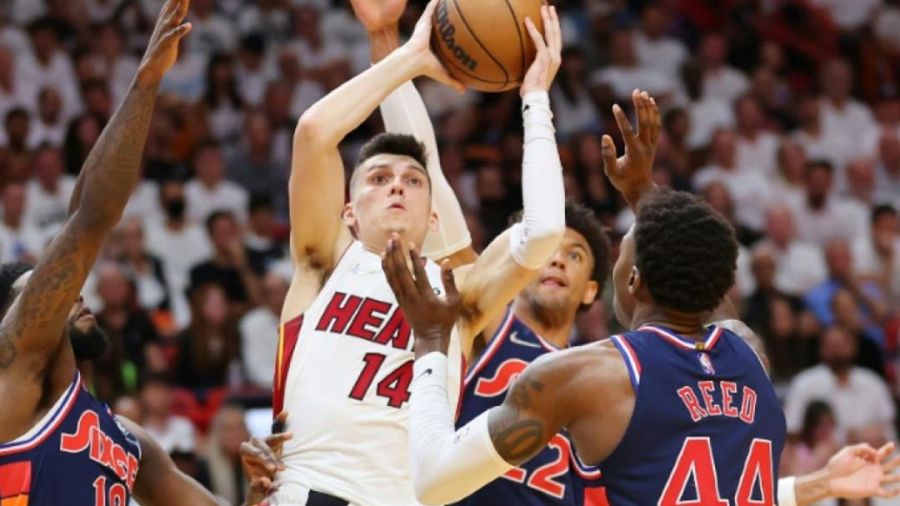 Le Heat et les Suns déjà trop chauds pour les Sixers et les Mavs