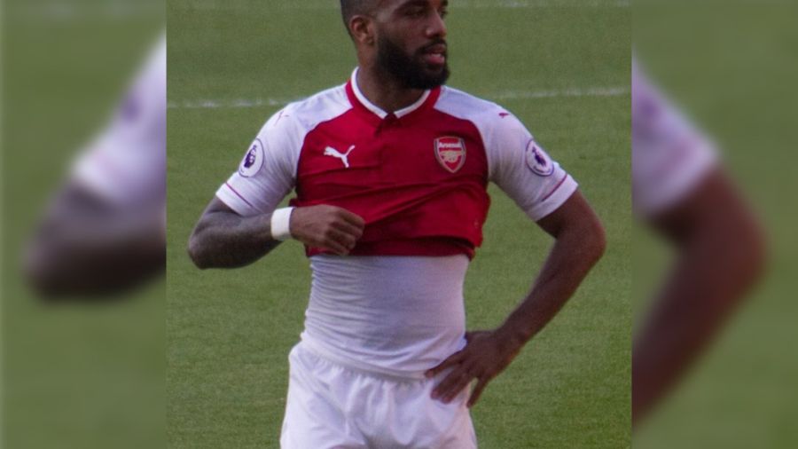 Coupe d'Angleterre: Arsenal prend la porte, frayeur pour les Spurs