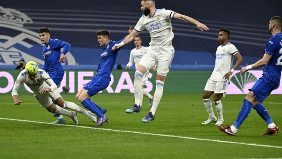Le Real fond sur le titre, le Betis sur l'Atlético
