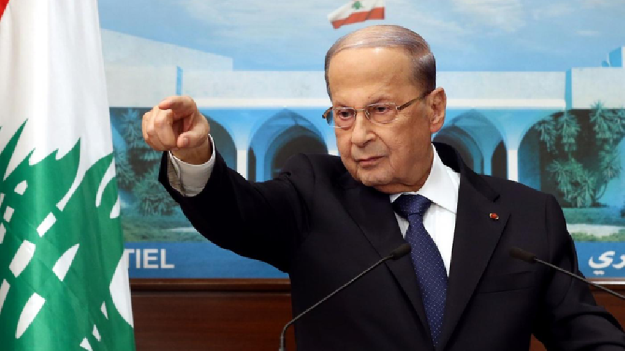 Crise : Aoun se dit affecté comme les Libanais