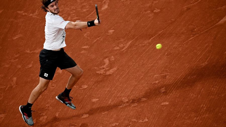 Roland-Garros: mené deux sets à zéro, Tsitsipas s'en sort en plus de 3h30