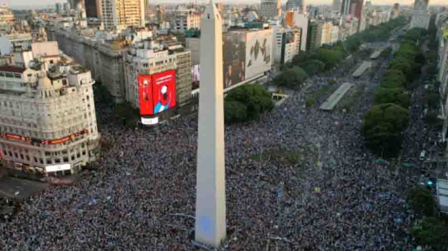 À Buenos Aires, les «hinchas» rugissent et le sentent: ce Mondial est le leur