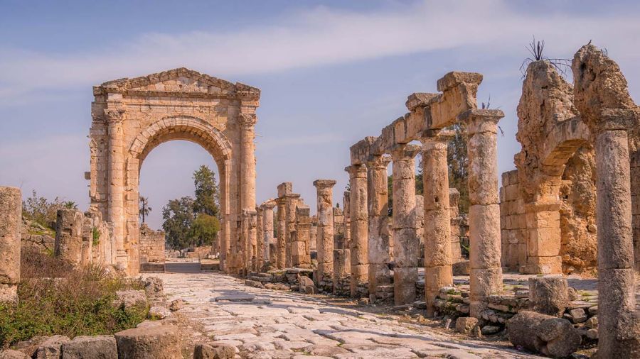 Sous les pierres de Tyr, la cité des morts