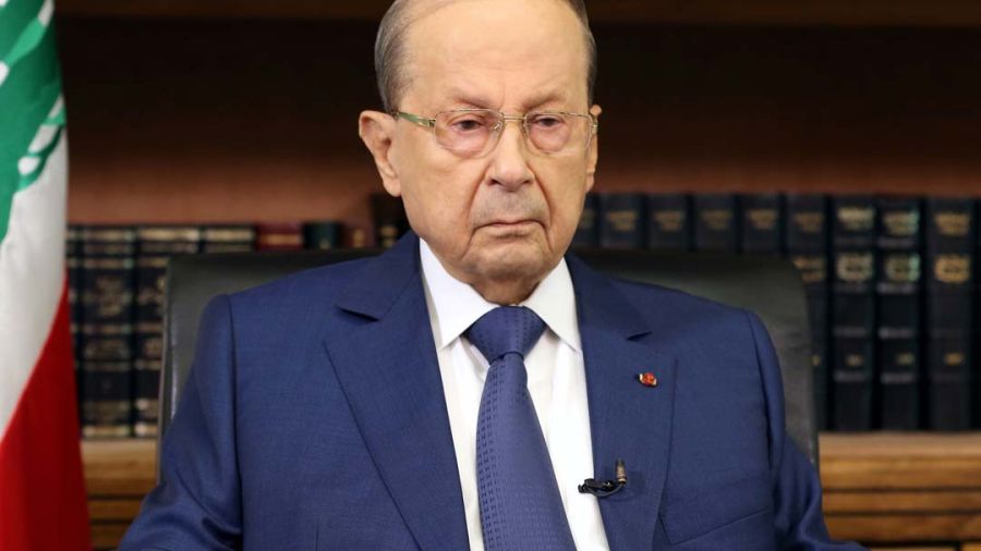 Aoun signe trois décrets portant amélioration de prestations d’agents de l’ordre