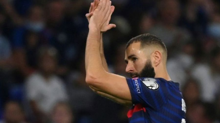Benzema annonce la \
