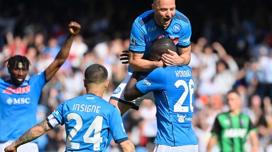 Serie A: Naples surclasse Sassuolo