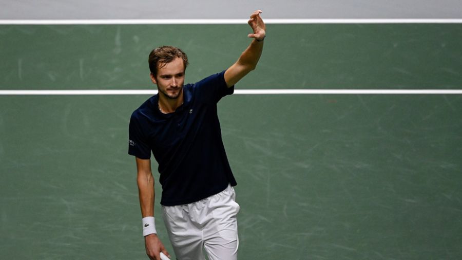 Premier titre de la saison pour Medvedev