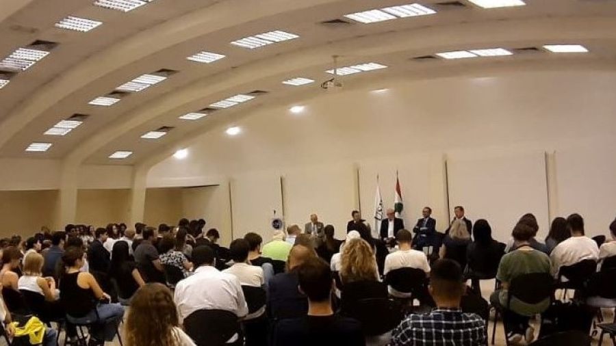 L'invasion de l'Ukraine débattue à l'USJ