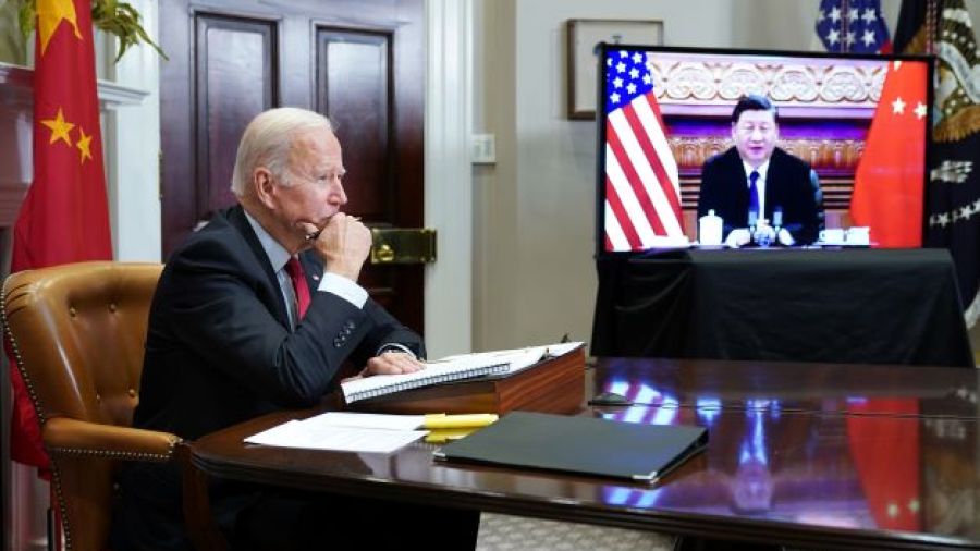 Biden et Xi ferraillent sur Taïwan, mais veulent communiquer