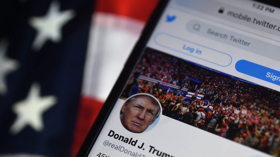Elon Musk prêt à réintégrer Trump sur Twitter