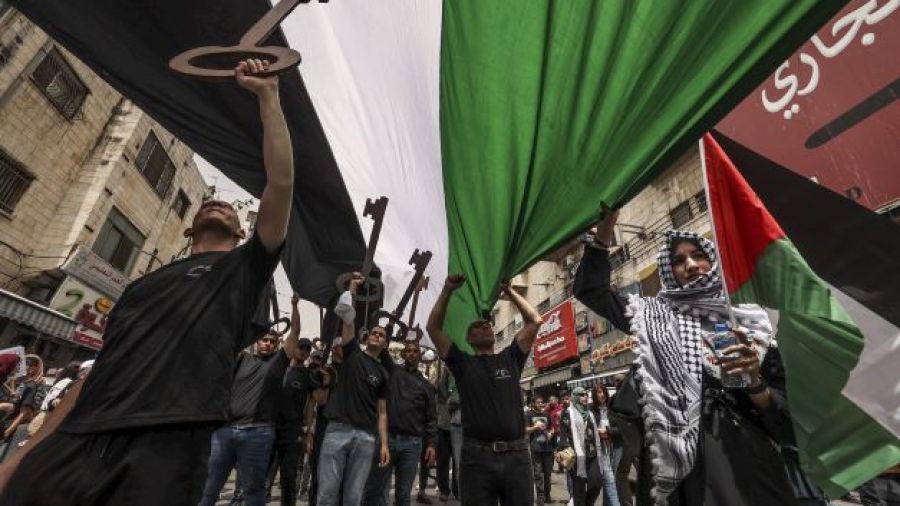 Les Palestiniens, dont 5,7 millions réfugiés, commémorent la \
