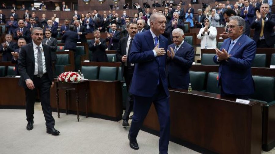 La Turquie menace de nouvelles attaques contre les Kurdes