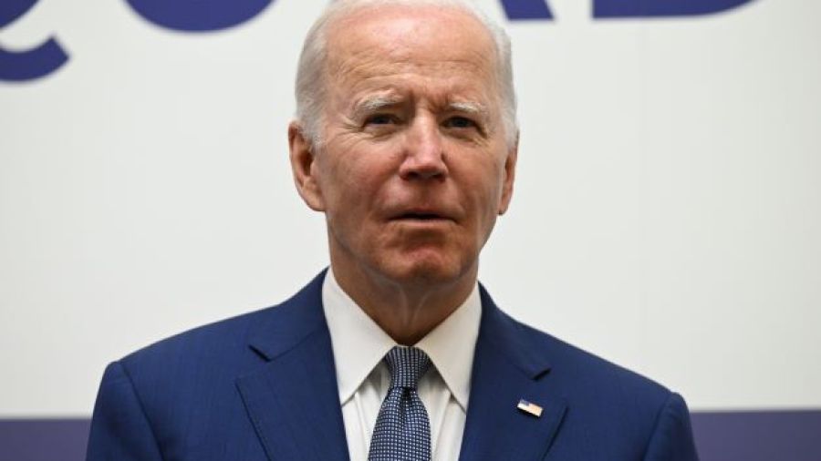 Biden désarçonne avec ses propos belliqueux