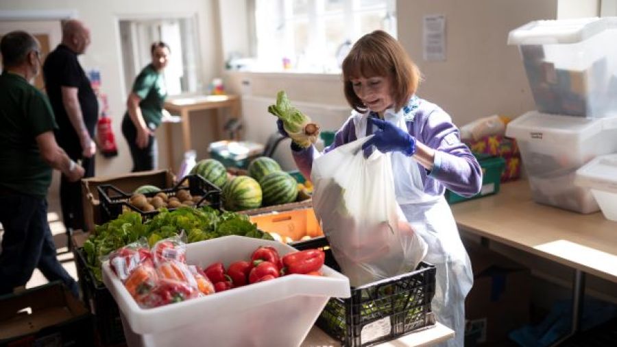 L'inflation pousse les Britanniques vers les banques alimentaires