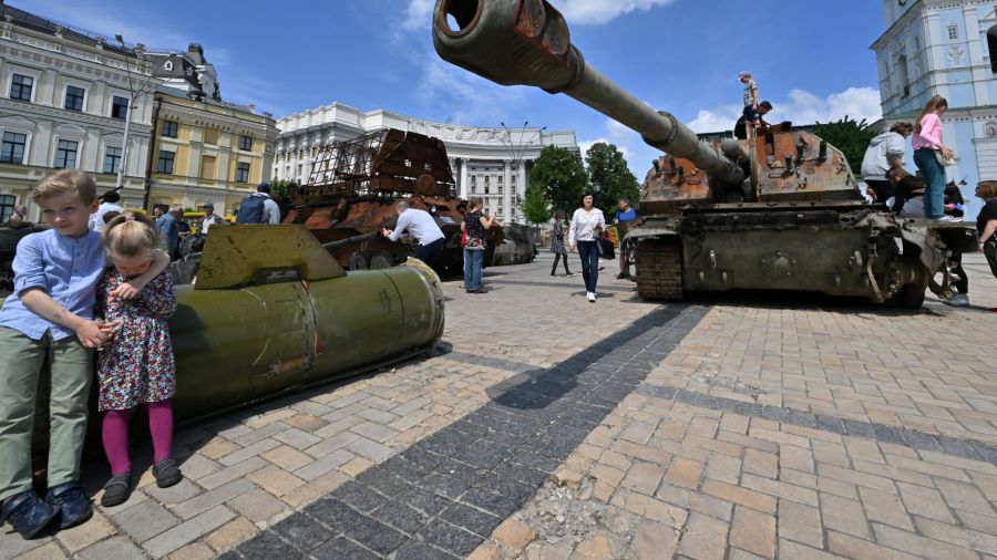 Blinken prévoit un conflit de «nombreux mois» en Ukraine