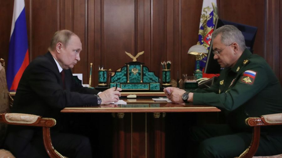 Poutine ordonne la poursuite de l'offensive au Donbass