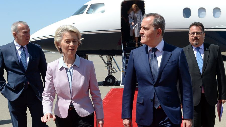 Sevrée du gaz russe, l'UE se tourne vers l'Azerbaïdjan