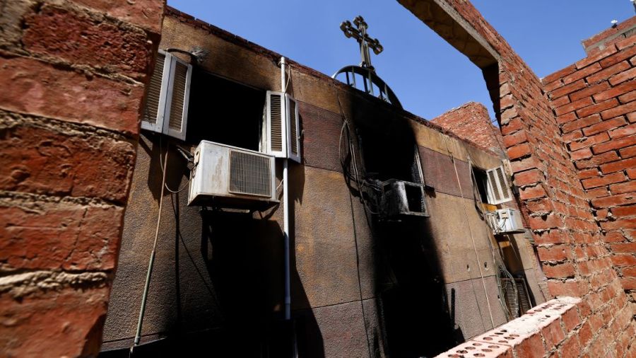 Un incendie dans une église du Caire fait 41 morts