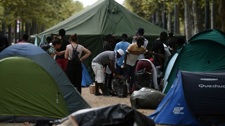 France: vif débat autour du projet de loi sur l'immigration
