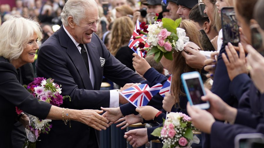 Charles III visite une Irlande du Nord sous tensions