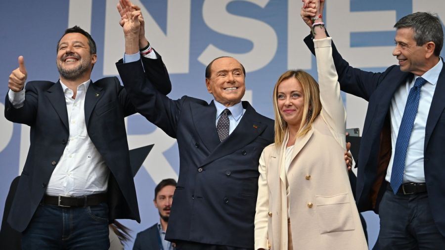 Meloni: «J'ai un rapport serein avec le fascisme»