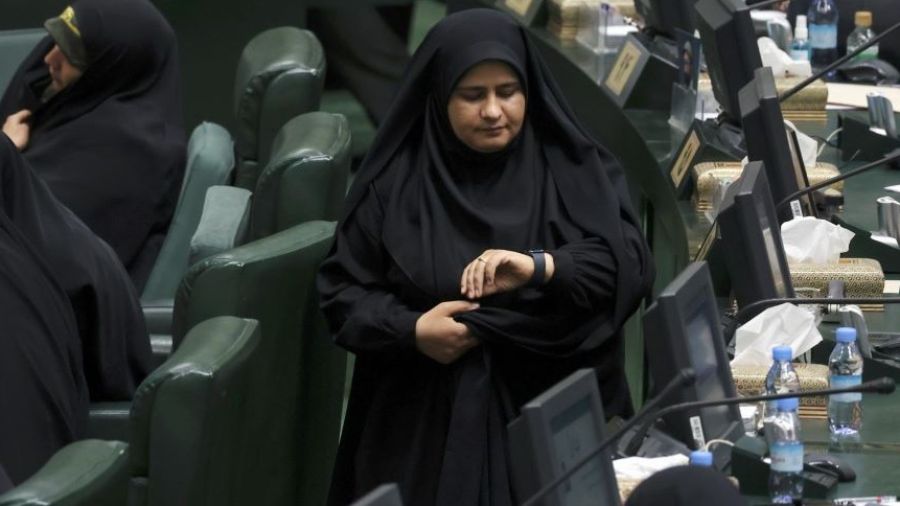 Manifestations: l'Iran exhibe deux «espions» français fauteurs de troubles