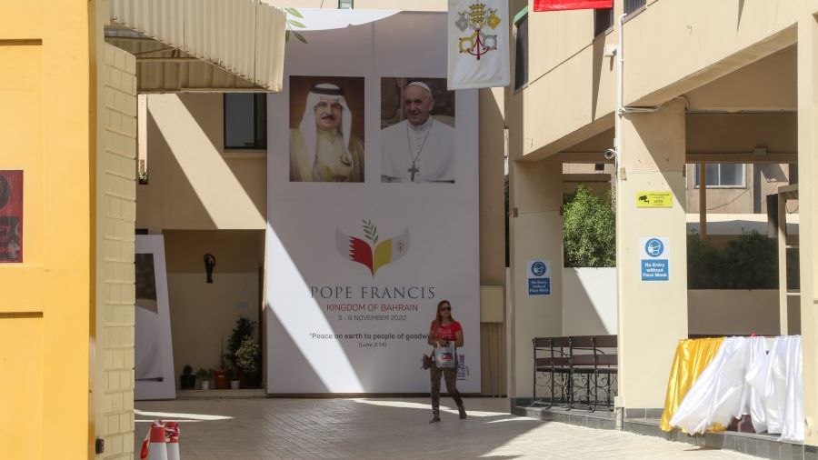 Le pape, promoteur du dialogue islamo-chrétien à Bahreïn