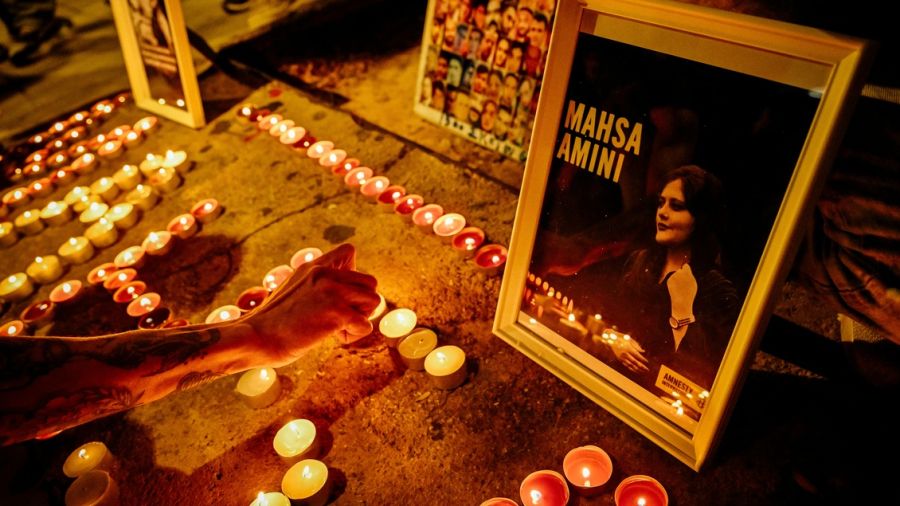 Acculé, l'Iran enquête sur les violences policières