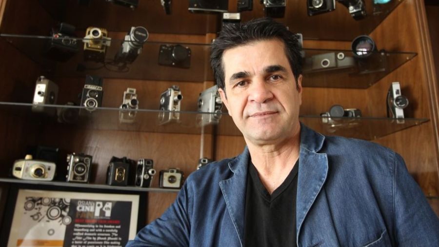 Iran: le réalisateur Jafar Panahi libéré sous caution