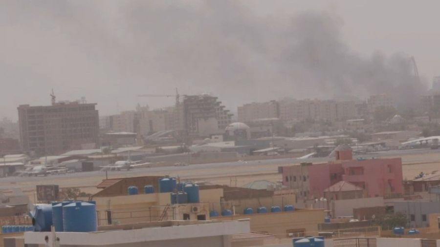 Soudan: violente reprise des combats à Khartoum
