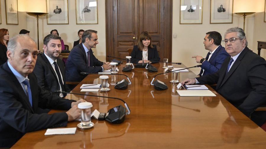 Grèce: un gouvernement intérimaire avant un nouveau scrutin