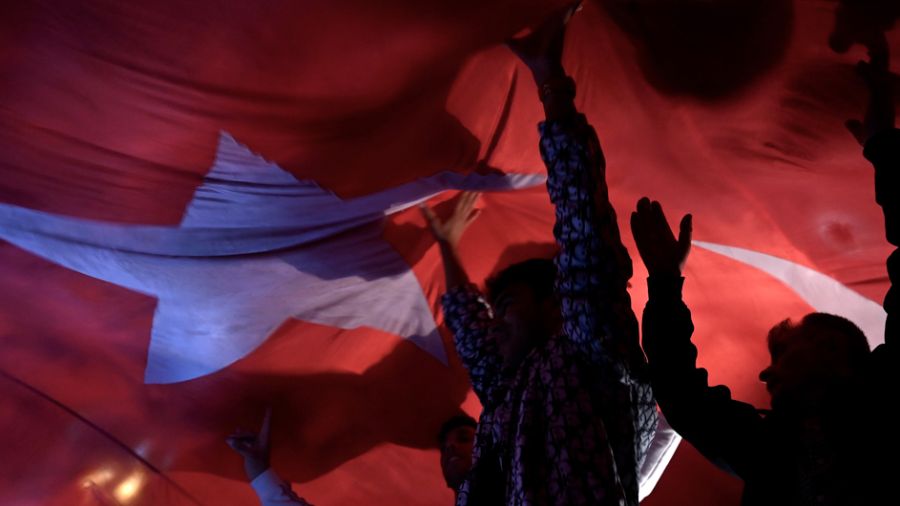 Le soutien massif des Turcs d'Allemagne à Erdogan