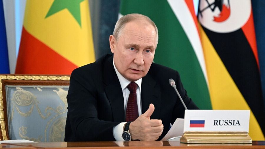 Poutine «prêt» au dialogue sur l'Ukraine