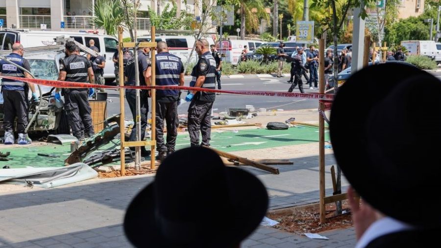 Opération de Jénine: la situation s'envenime avec un attentat à Tel-Aviv