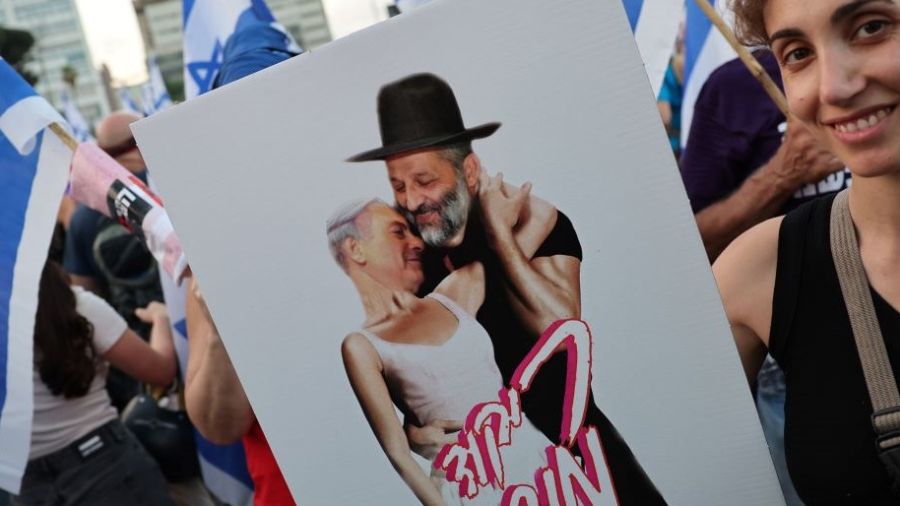 Réforme judiciaire: les Israéliens bouillonnent à la veille du vote