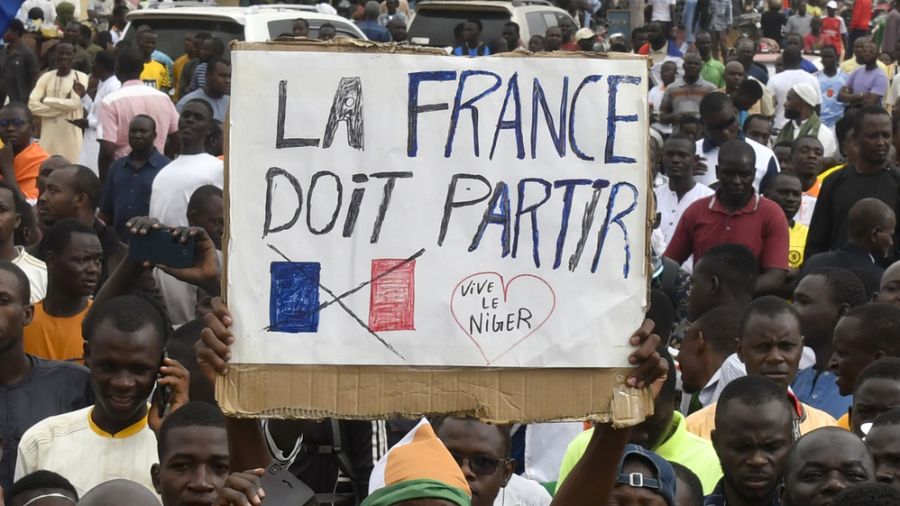 Le Niger, point stratégique du dispositif antijihadiste français