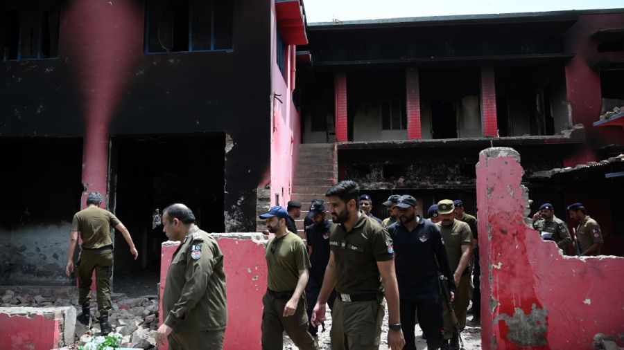 Pakistan: à Jaranwala, la police garde le quartier chrétien assailli