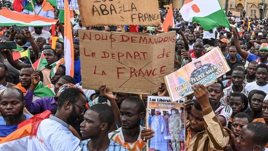 Niger: le régime militaire s'accroche au pouvoir