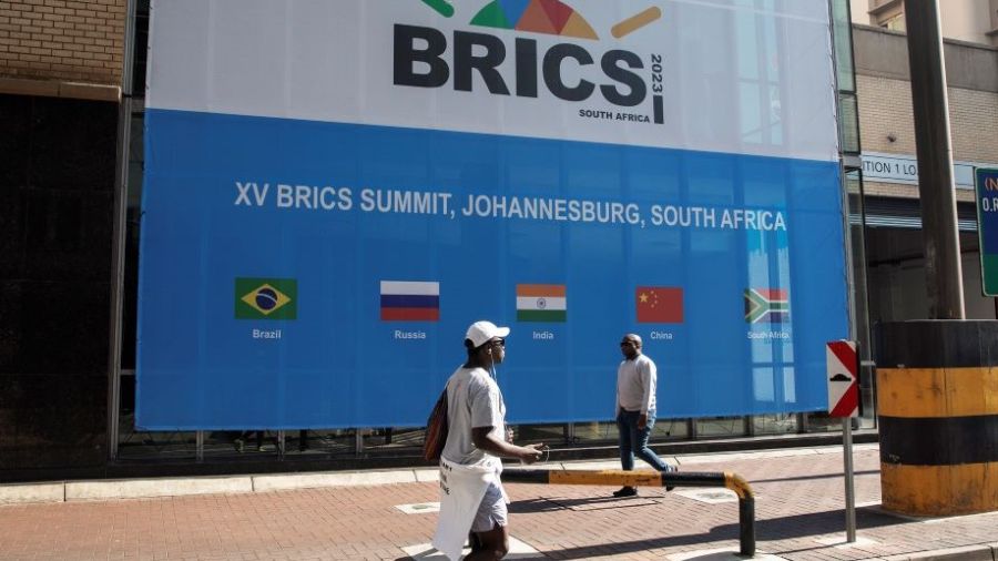 Brics: un sommet pour s'affirmer et s'élargir