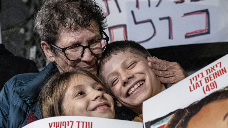 Libération de 12 otages retenus à Gaza et de 30 prisonniers palestiniens