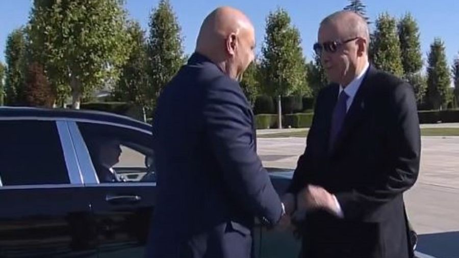 À Ankara, Aoun et Erdoğan évoquent la souveraineté du Liban et la stabilité régionale