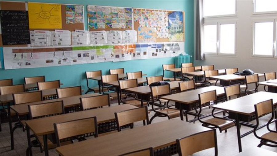 Les enseignants contractuels mettent en garde contre une grève ouverte 