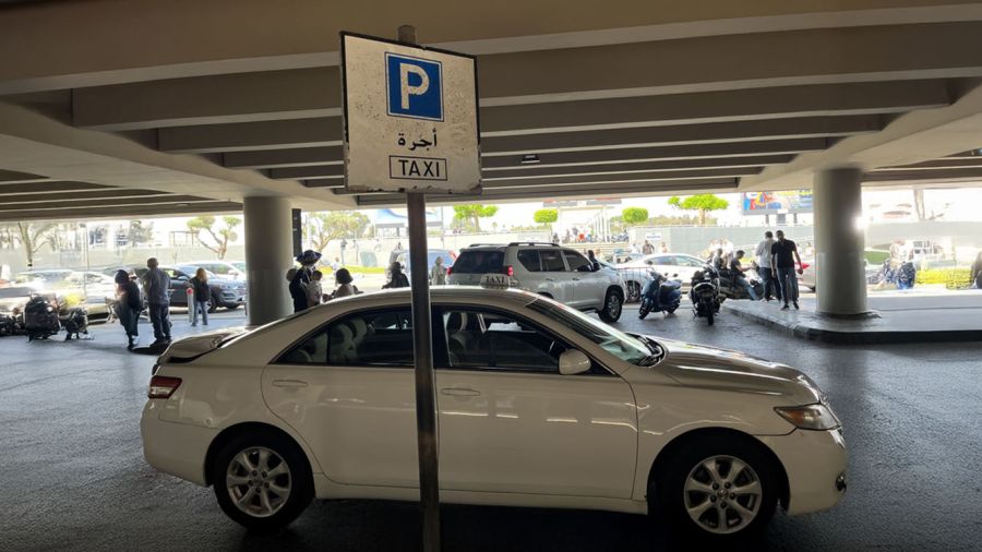 Taxis de l’aéroport de Beyrouth: la fin des prix à la tête du client?