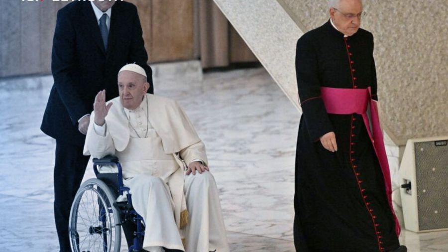Le pape reporte sa visite à Beyrouth