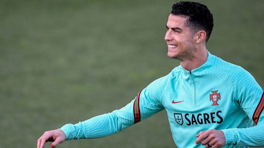 Ronaldo exclu du groupe de Manchester United