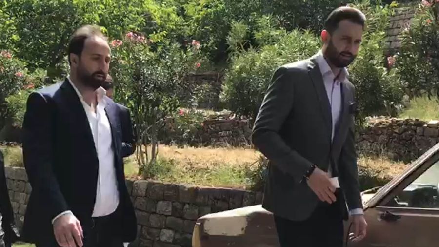 Teymour Joumblatt visite les bureaux de vote